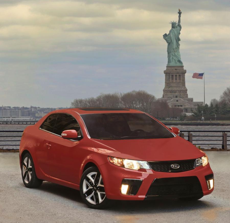  Kia Forte Koup 2009 года  (фото 7 из 169)